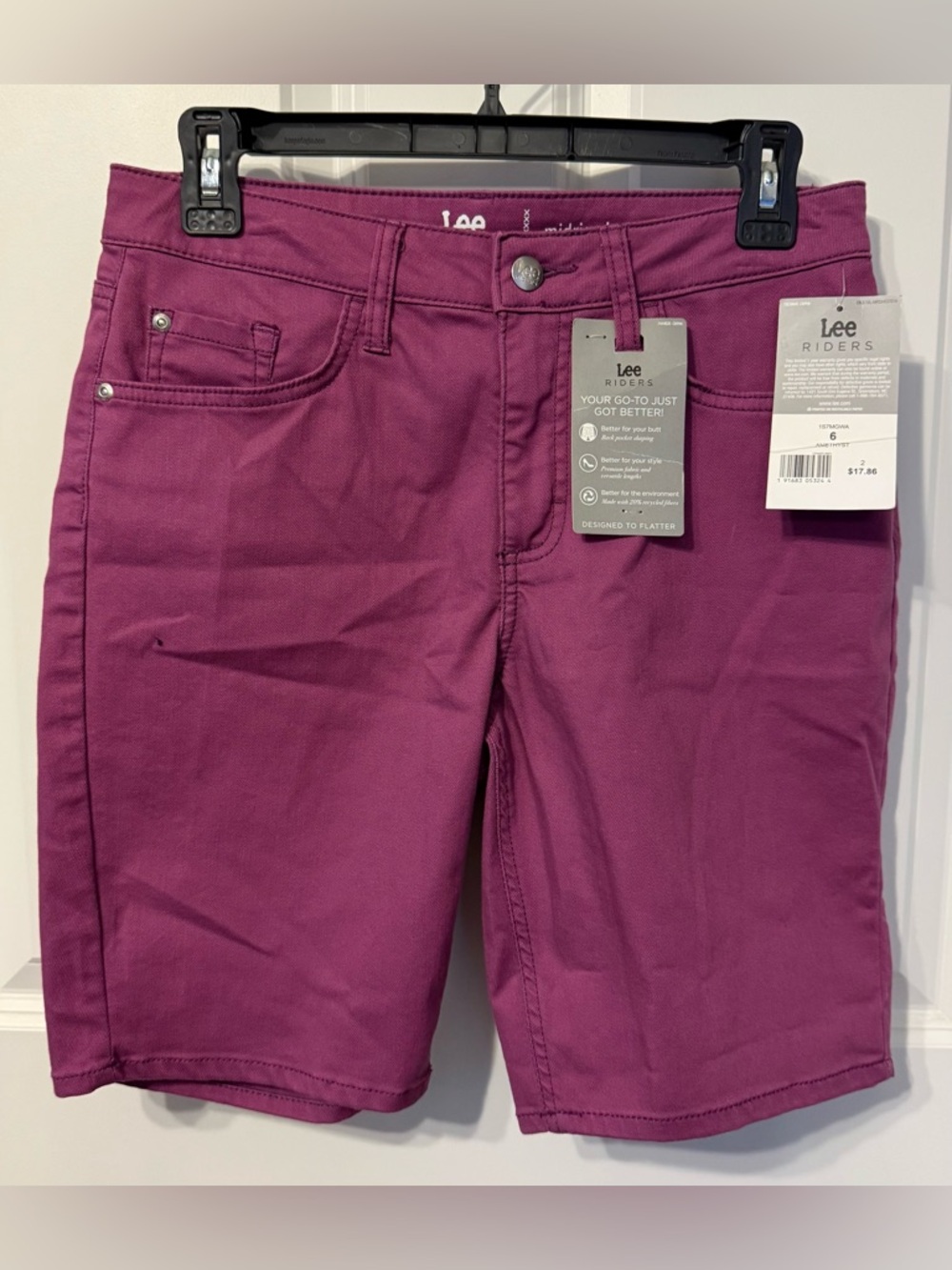 Lee Women's Jean Shorts in Berry Purple